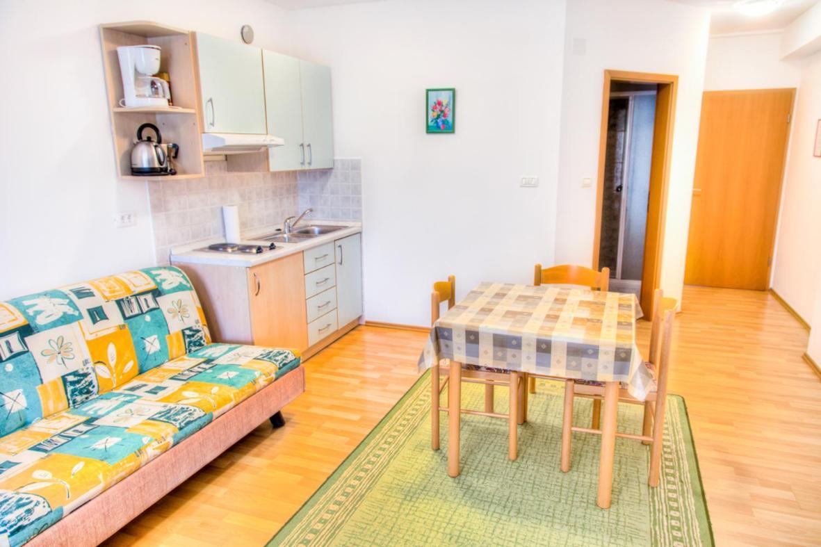 Apartment Josip 2011 Fažana Extérieur photo